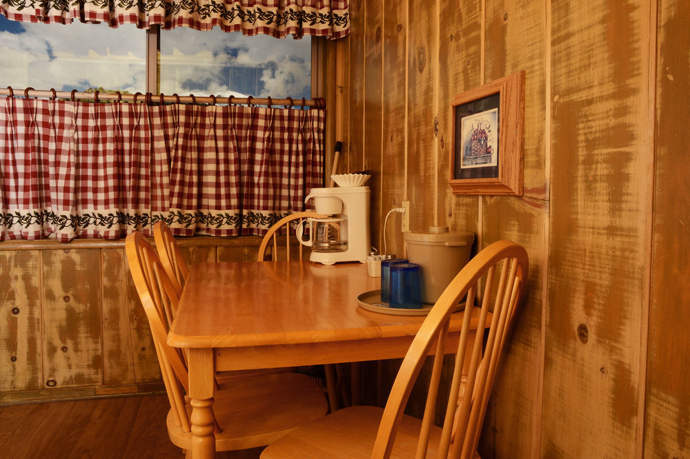June Lake Motel ภายนอก รูปภาพ